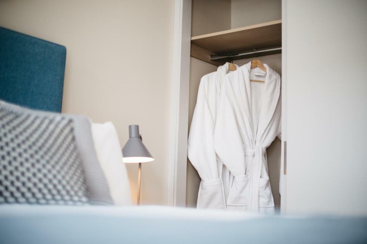 Sail Lofts Apartment Дъглас Екстериор снимка